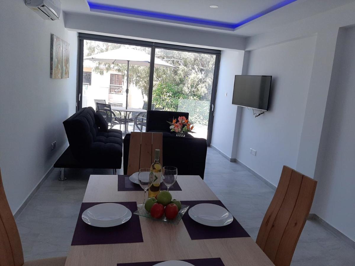 Kato Paphos 1Br Near Paphos Harbour/Beach/Sea Exterior photo